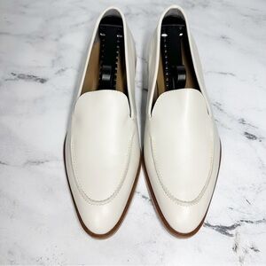 Everlane Pointed Toe Leather Loafer Size 8.5 Off White